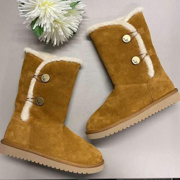 Shoes - NEW KOOLABURRA UGG Women Boots Brown Warm Lined 9